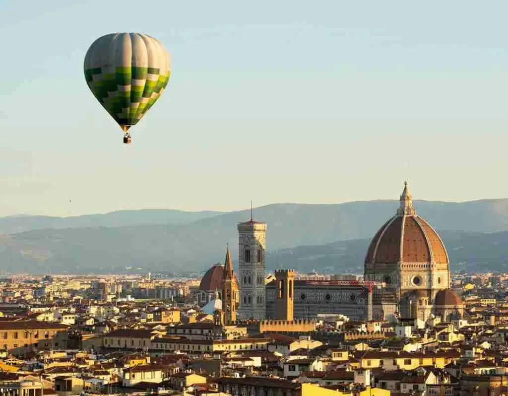 A hot-air balloon over Florence and the Duomo